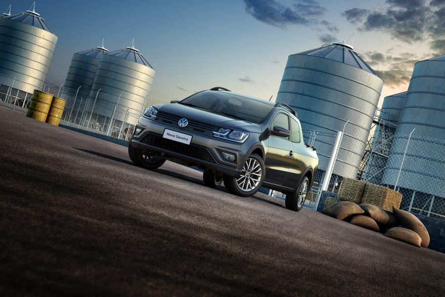  Volkswagen Saveiro Highline CD 2016 года  (фото 1 из 1)
